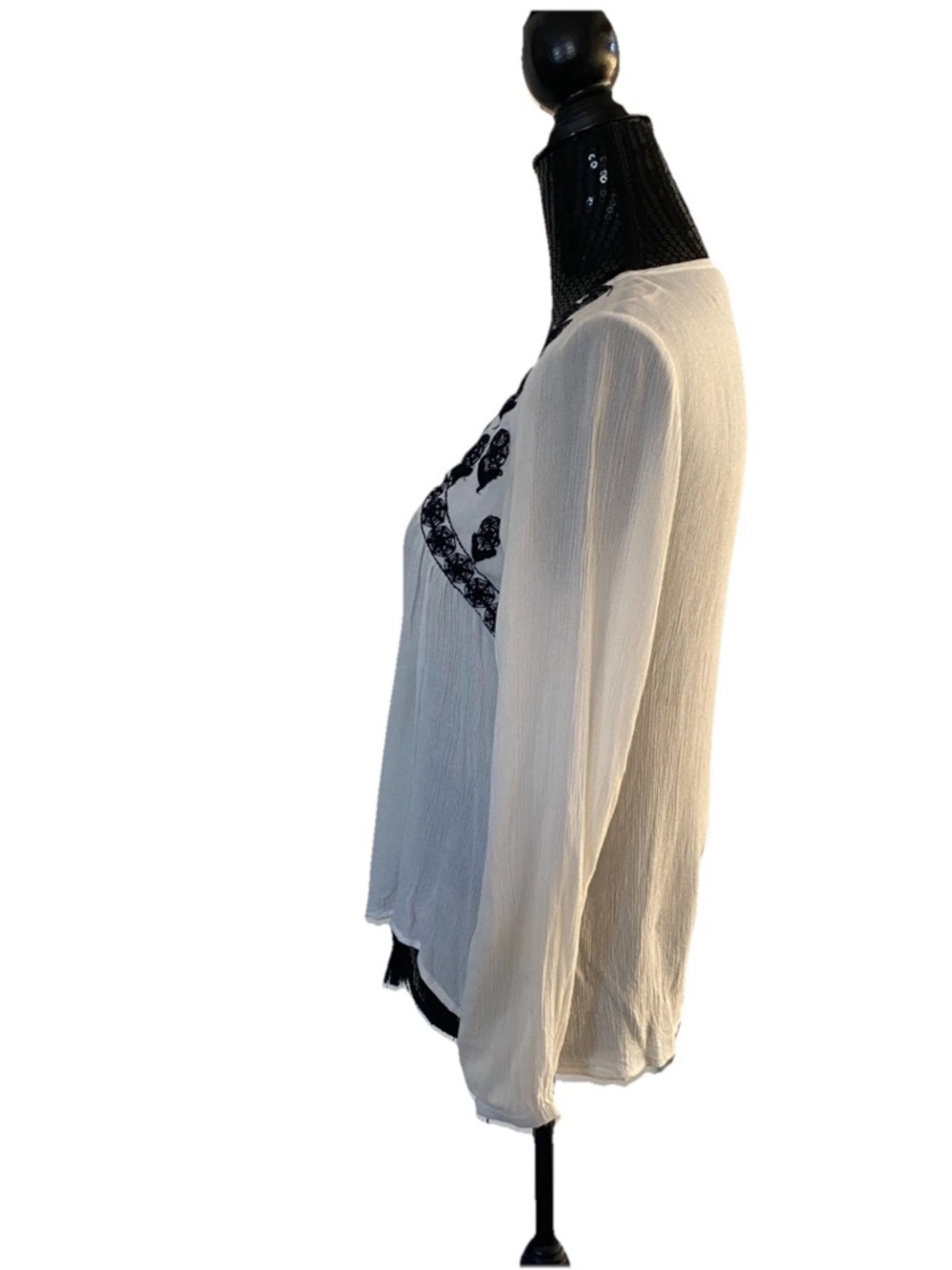 Tiffosi Women's Ivory Peasant Boho Blouse Top with Black Embroidery Women’s Sz S - Picture 5 of 16